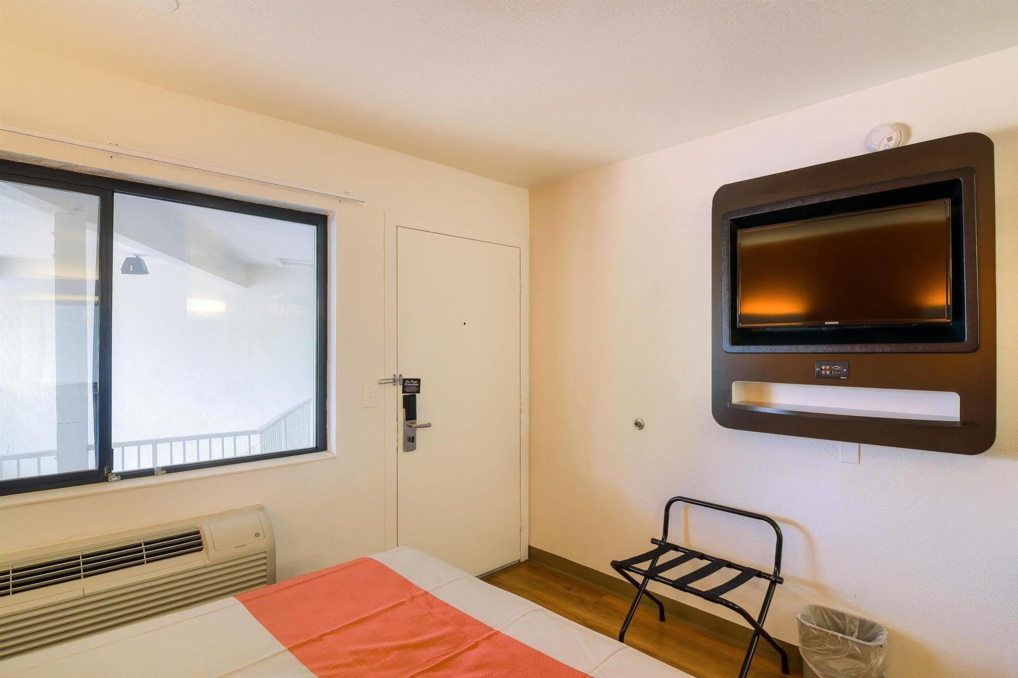Motel 6-Camarillo, Ca Kültér fotó